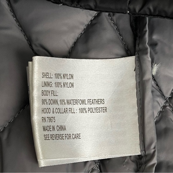 Michael Kors Packable Down Puffer Jacket Women’s Size M Big Logo Spell Out Black - Picture 9 of 10